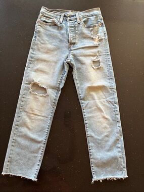 Levi's Wedgie Straight Jeans Tear to Shreds, Distressed, Button Fly, Size 27